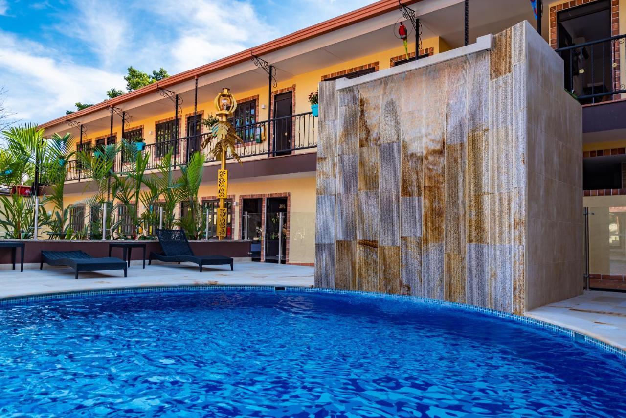 Hotel Vanguardia Natural El Cairo  Exterior photo